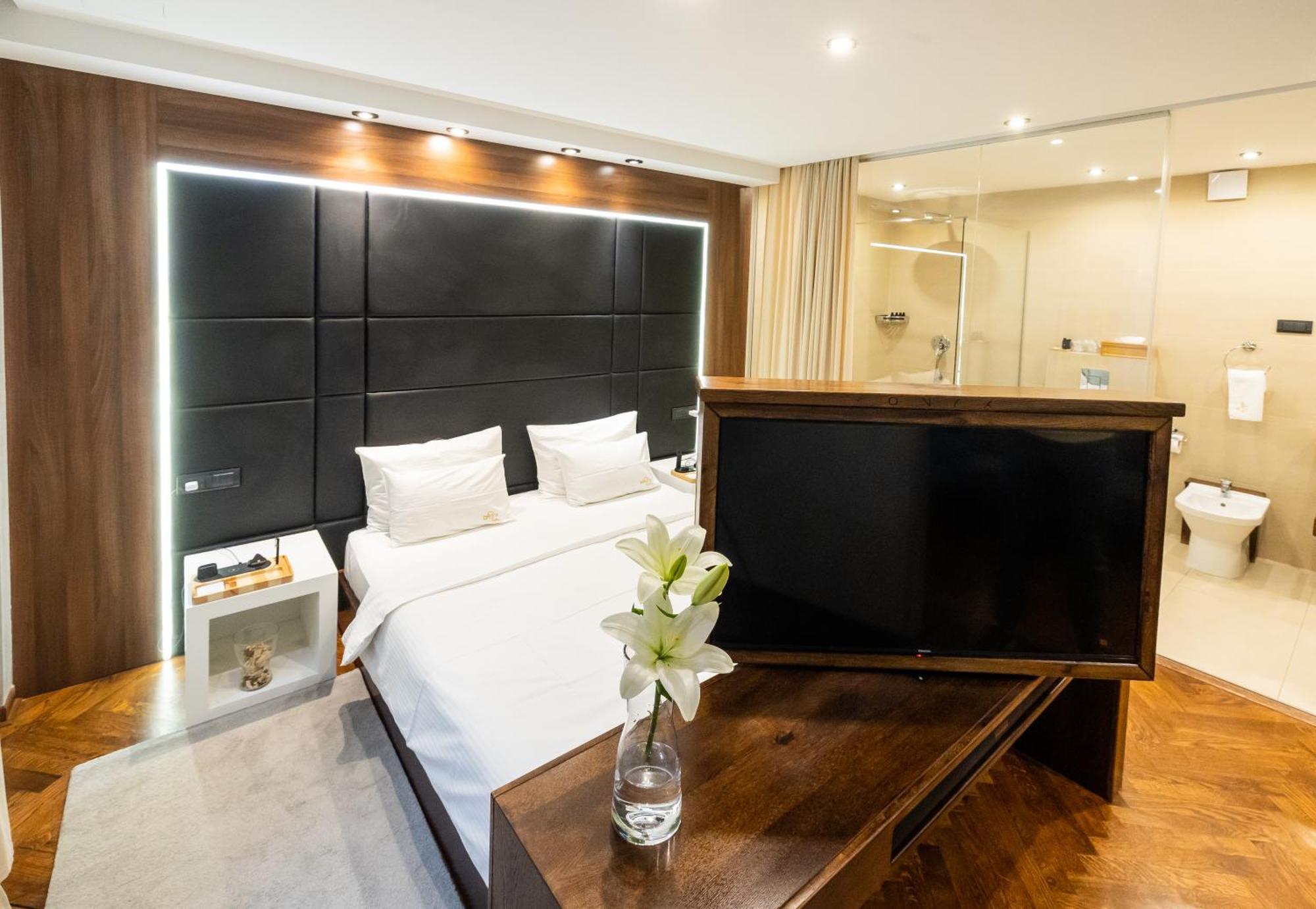 Onyx Luxury Apartments Белград Екстериор снимка